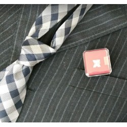 Ontwerp reversspeldjes op maat – upload je logo & ontvang binnen 24 uur een gratis proef